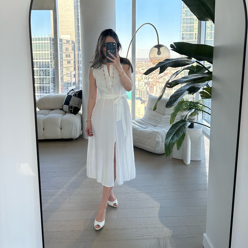 White Linen dress with tie size small - Picture 3 of 3